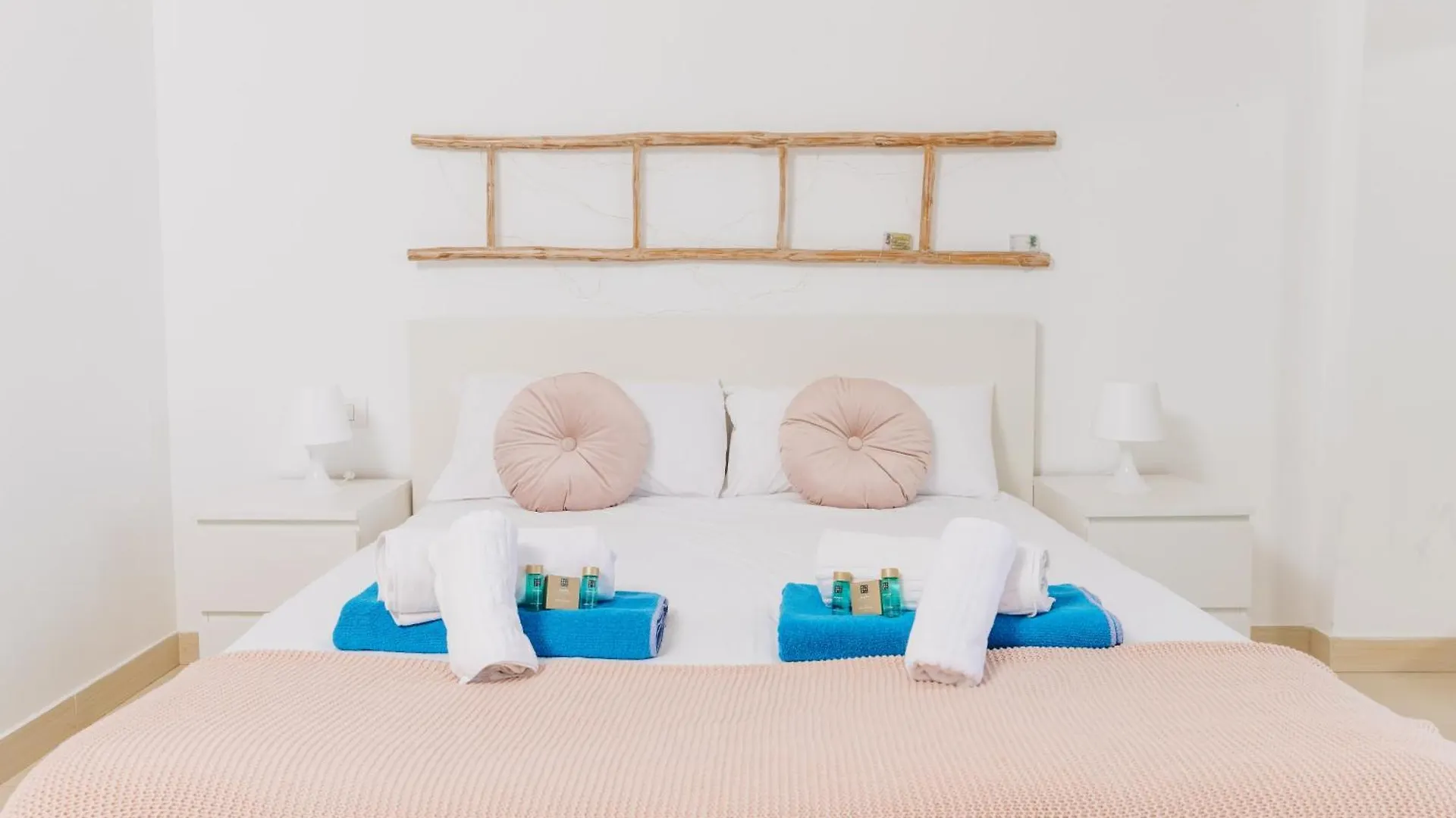 Sunset White Villa - Ocean View, Jakuzzi, Heated Pool, Air-Conditioning, Grill Πλάγια ντε λας Αμέρικας