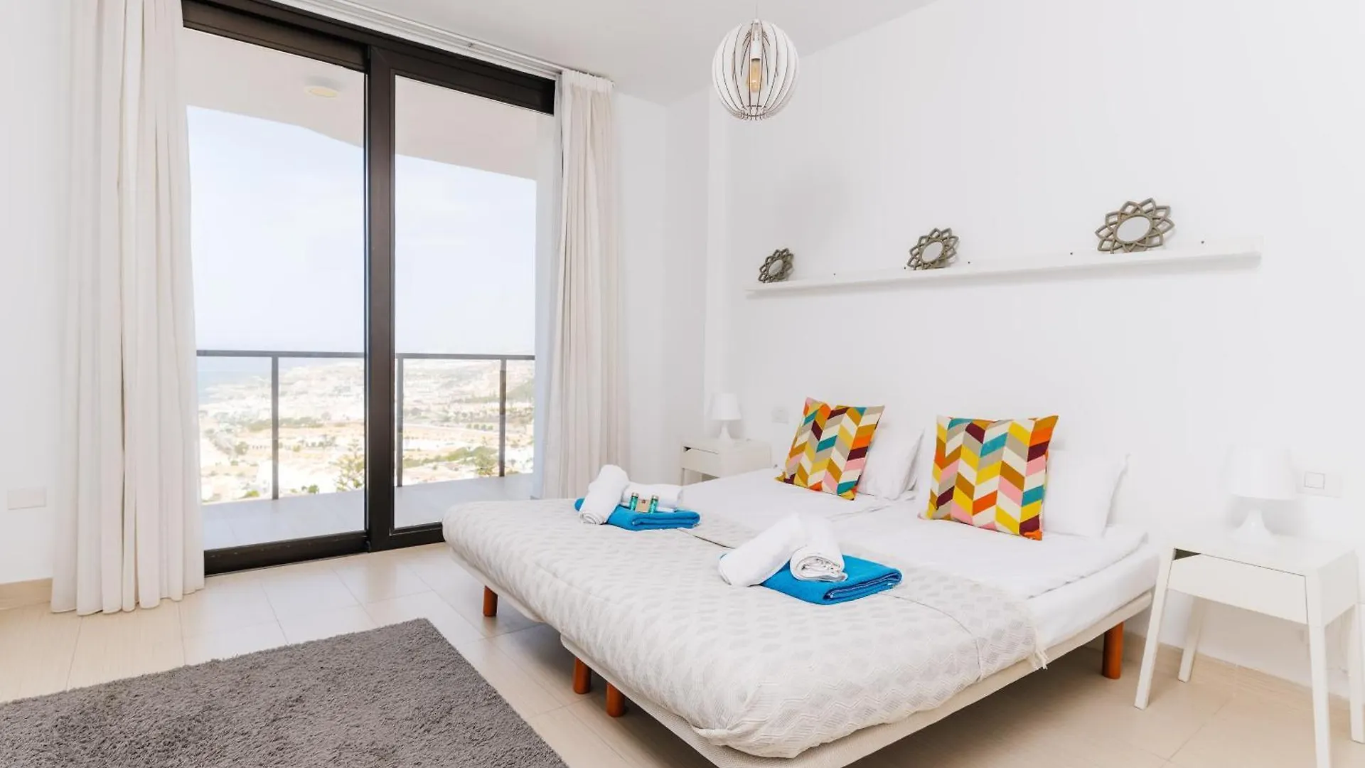Sunset White Villa - Ocean View, Jakuzzi, Heated Pool, Air-Conditioning, Grill Πλάγια ντε λας Αμέρικας Ισπανία