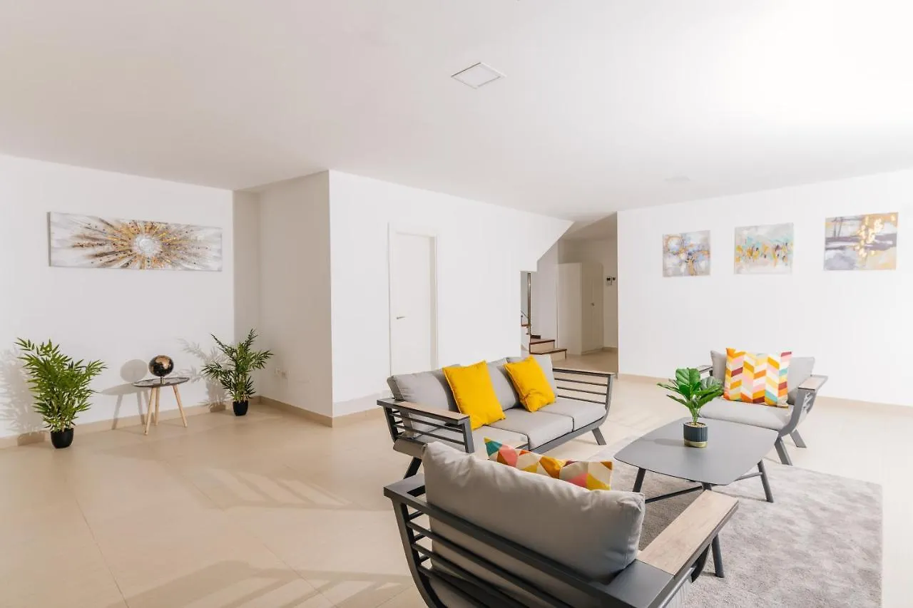 Sunset White Villa - Ocean View, Jakuzzi, Heated Pool, Air-Conditioning, Grill Playa de las Americas